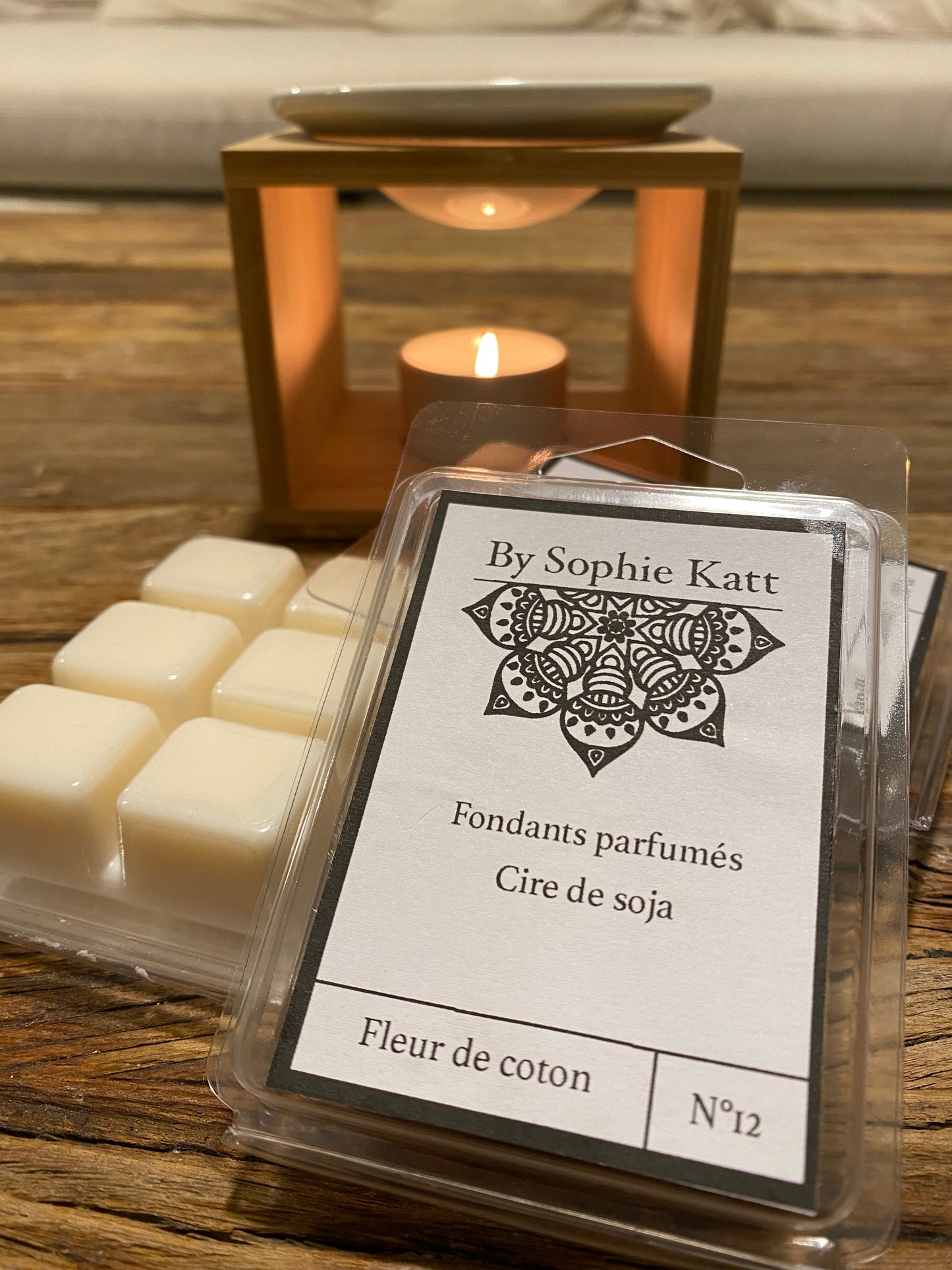 Scented wax melts