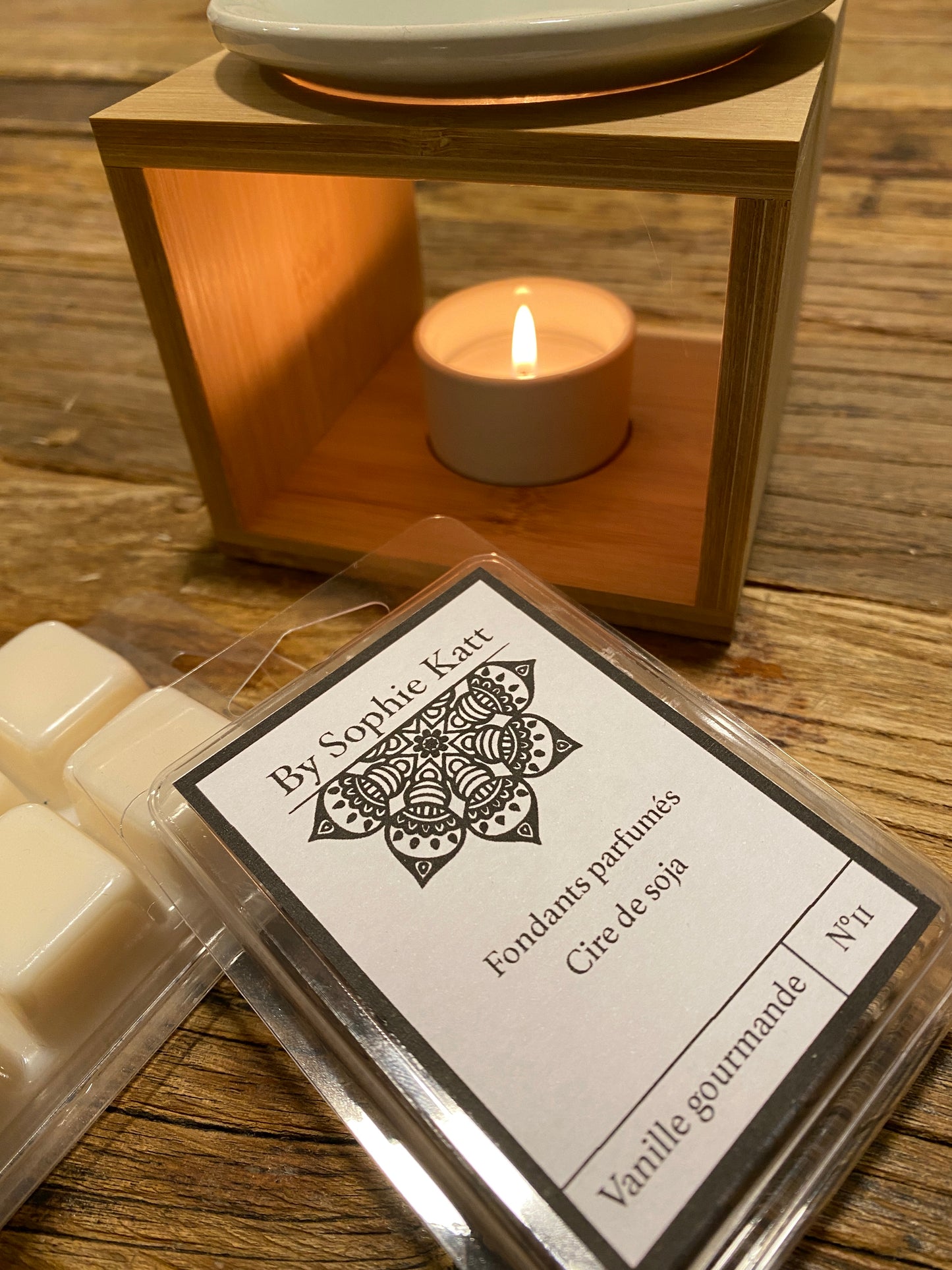 Scented wax melts