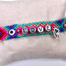 Charger l&#39;image dans la galerie, Bracelet &quot;LOVE&quot;