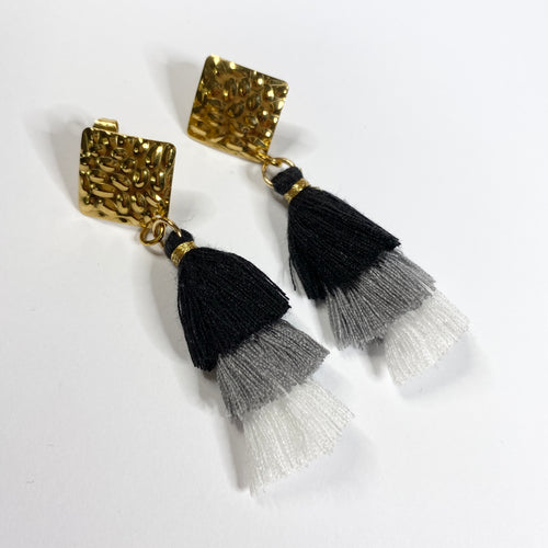 Boucles d'Oreilles Pompons 